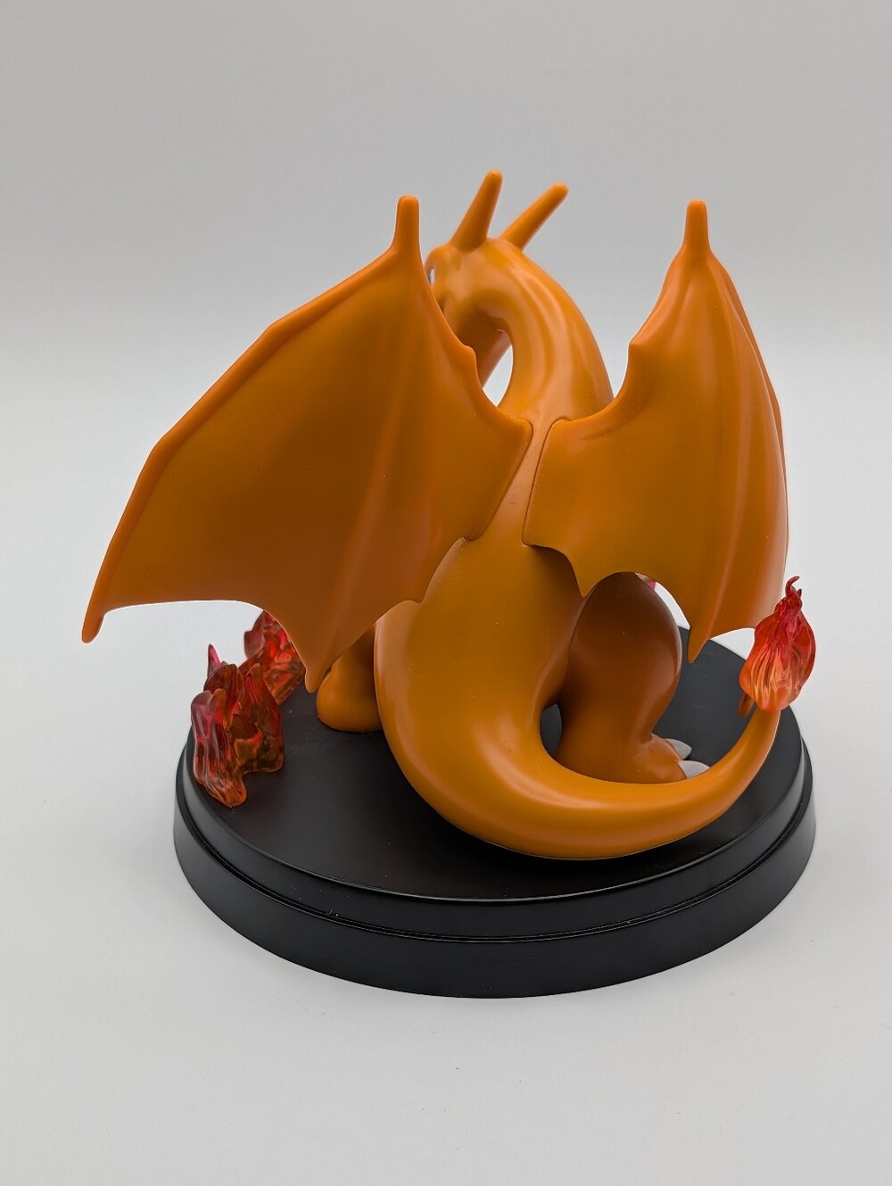 Charizard EX Super-Premium Collection (Figure Only), Pokemon Card Stand Nintendo - Picture 3 of 6